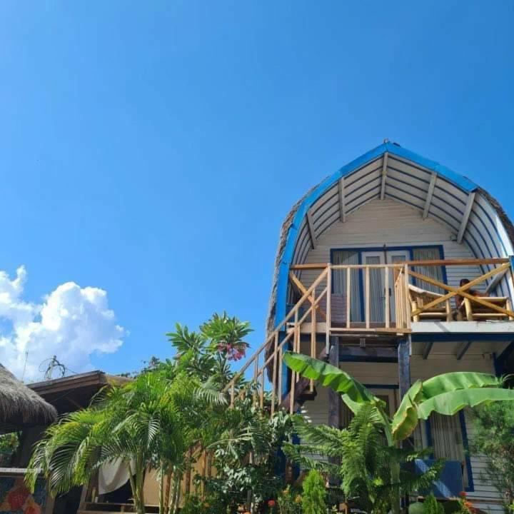 Tropical House Bungalows กีลีตราวางัน ภายนอก รูปภาพ